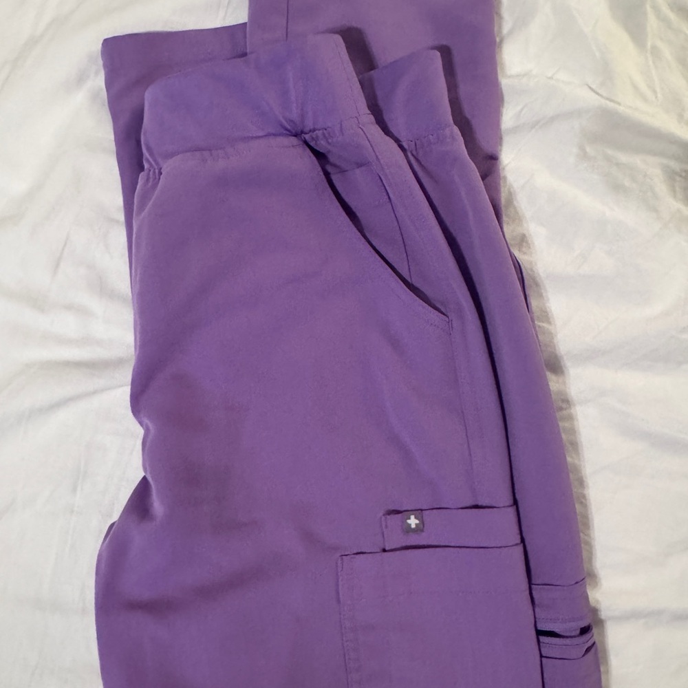 Figs Yola Scrub Pants - lilac dawn